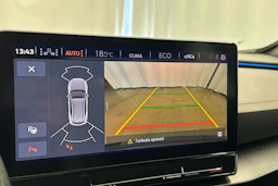 Valkoinen CUPRA Formentor 2023 kuva 18.