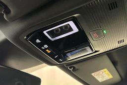 Valkoinen CUPRA Formentor 2023 kuva 19.