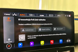 Valkoinen CUPRA Formentor 2023 kuva 22.