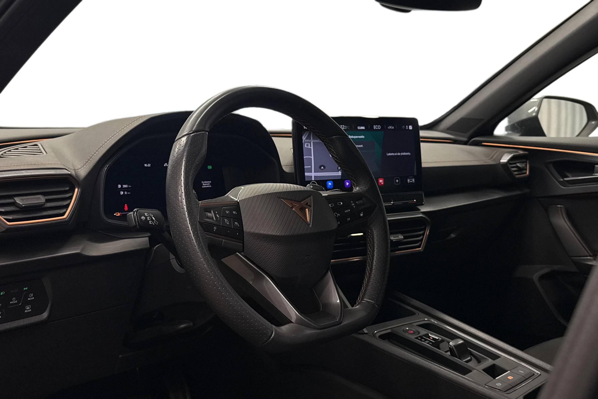 harmaa CUPRA Formentor 2023 kuva 6.