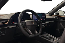 harmaa CUPRA Formentor 2023 kuva 6.