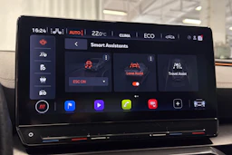 harmaa CUPRA Formentor 2023 kuva 16.