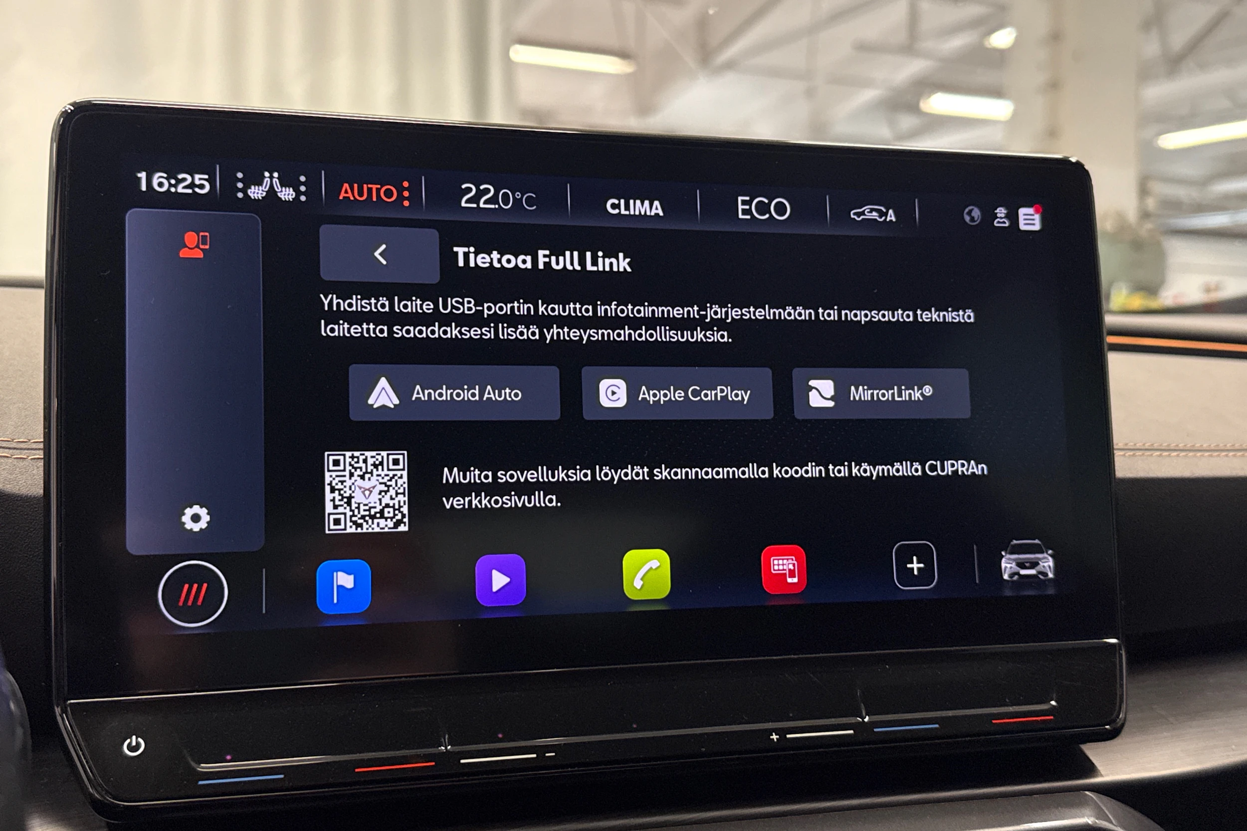 harmaa CUPRA Formentor 2023 kuva 19.