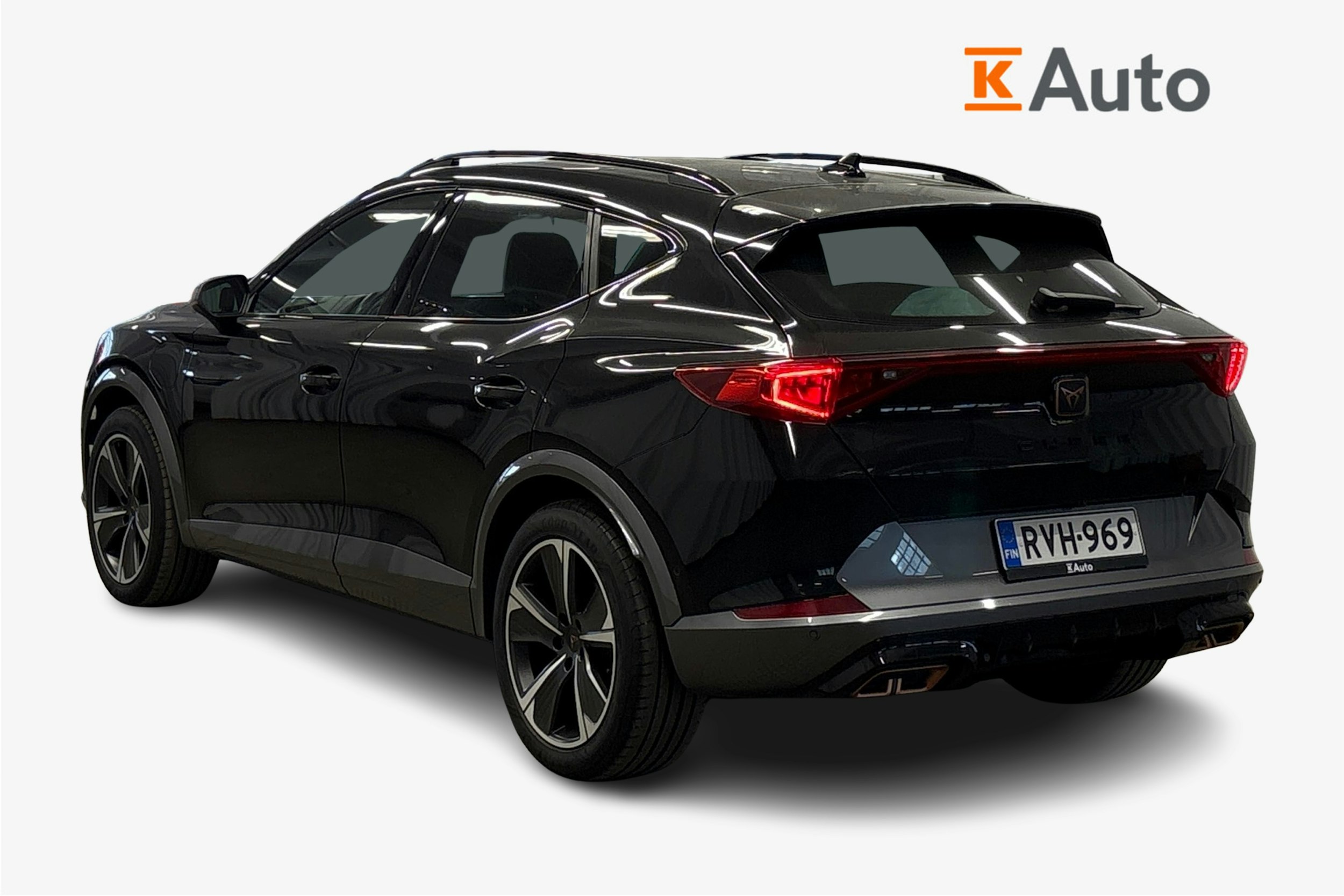 musta CUPRA Formentor 2023 kuva 2.