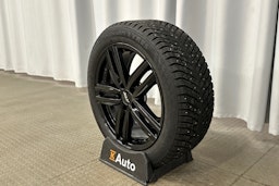 musta CUPRA Formentor 2023 kuva 13.