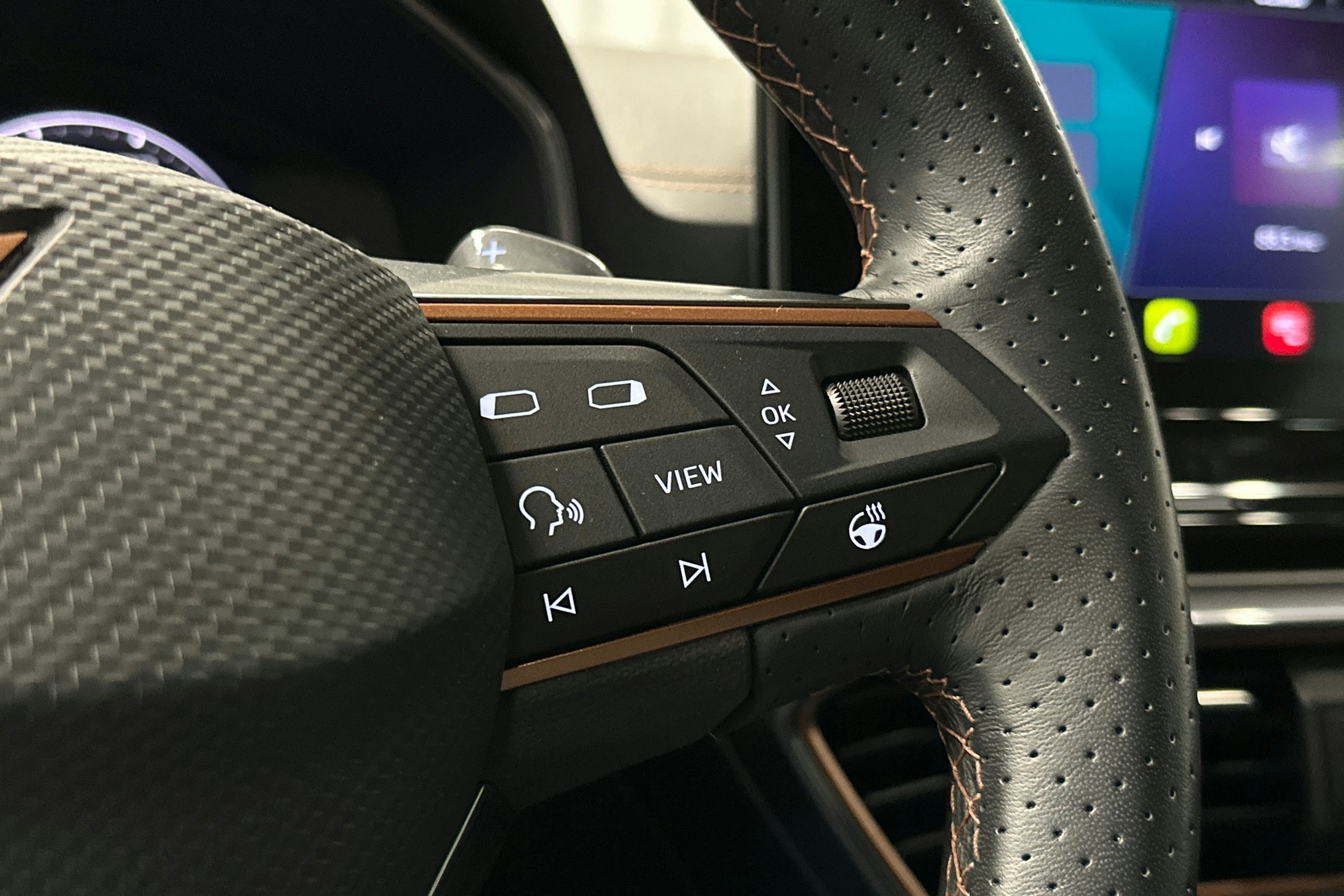 musta CUPRA Formentor 2023 kuva 19.