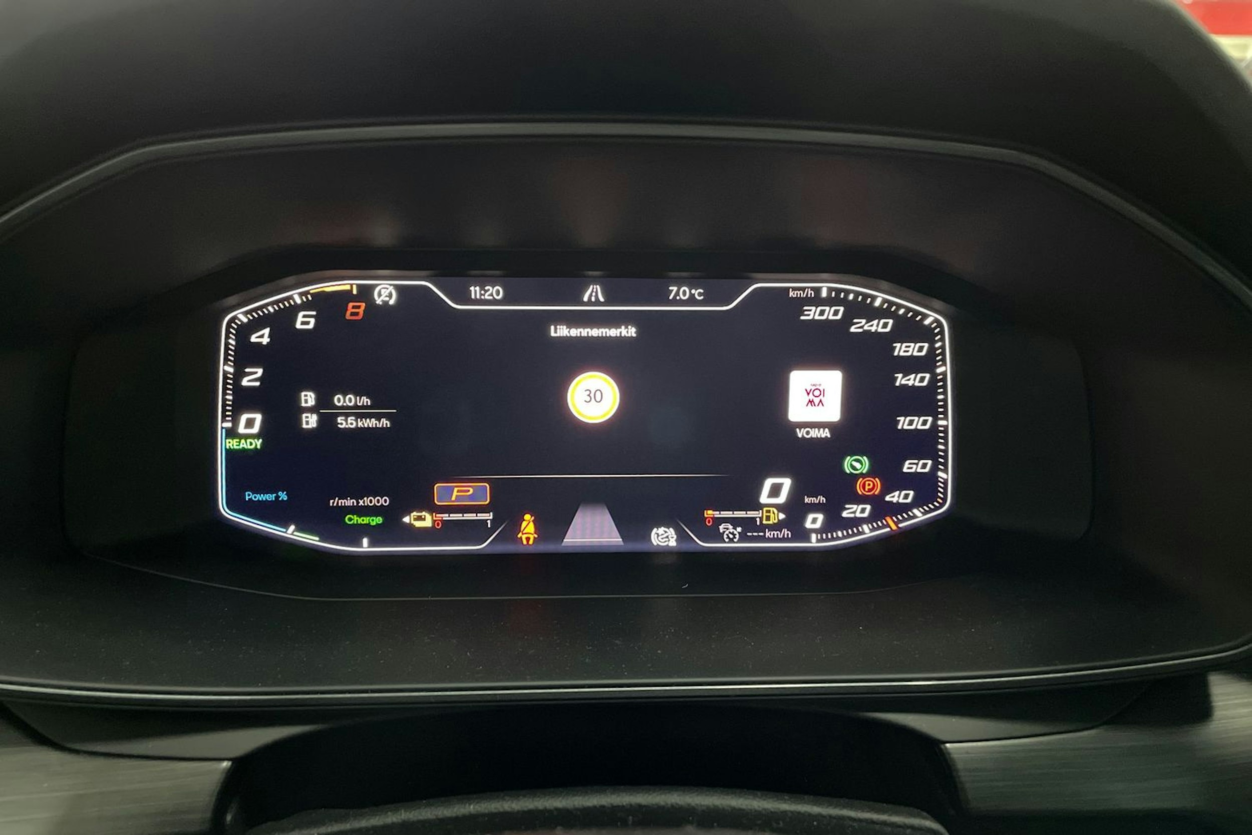 Punainen CUPRA Formentor 2023 kuva 25.