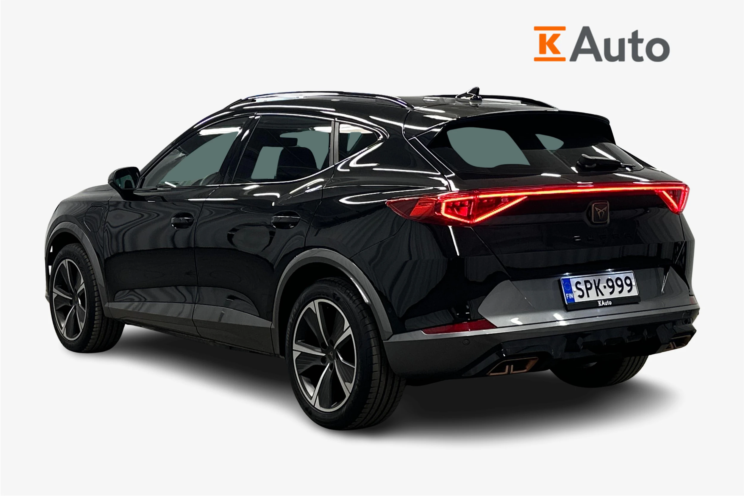 musta CUPRA Formentor 2023 kuva 2.