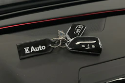musta CUPRA Formentor 2023 kuva 25.