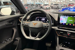 met. musta CUPRA Formentor 2023 kuva 14.