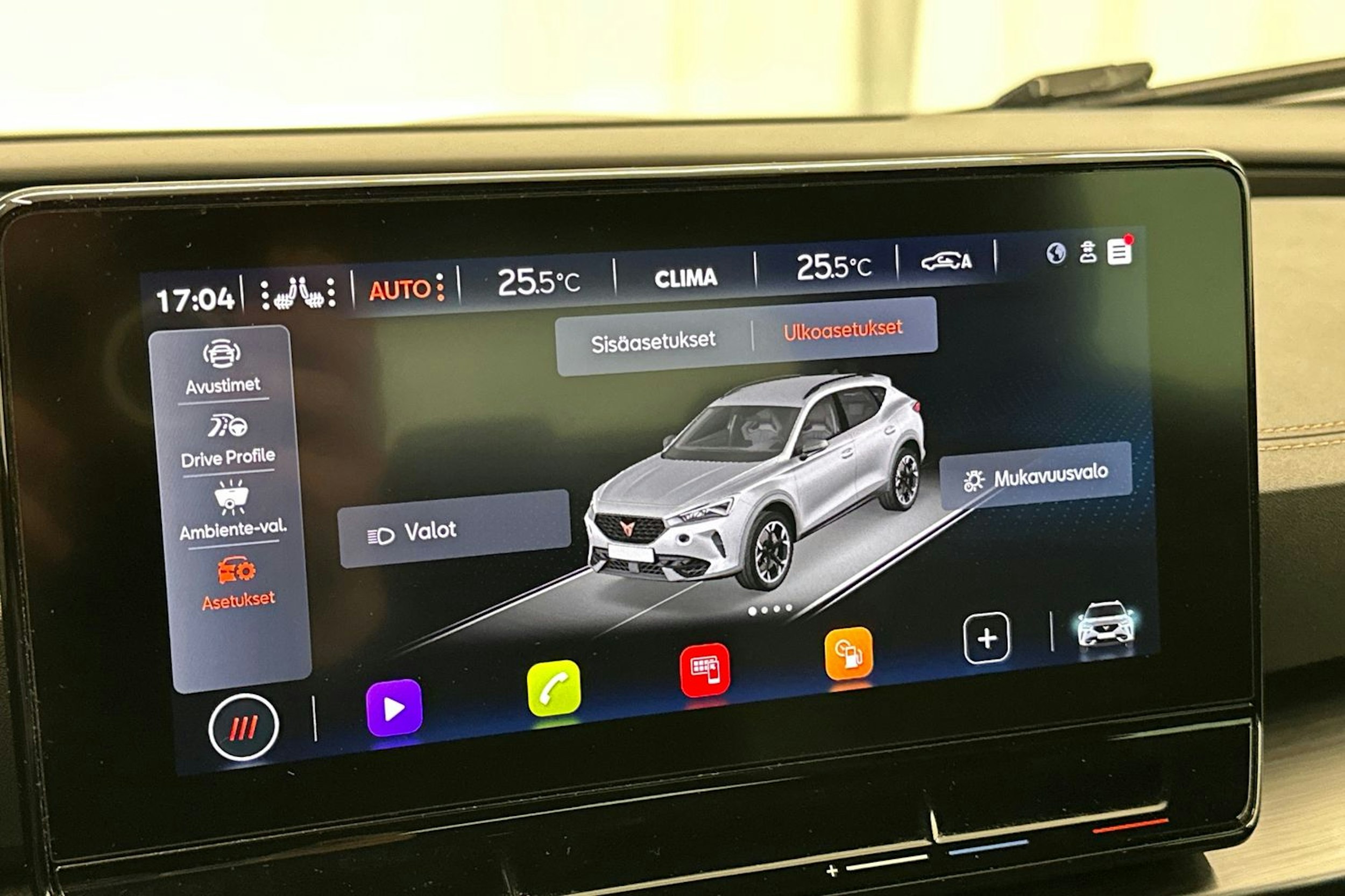 harmaa CUPRA Formentor 2023 kuva 21.