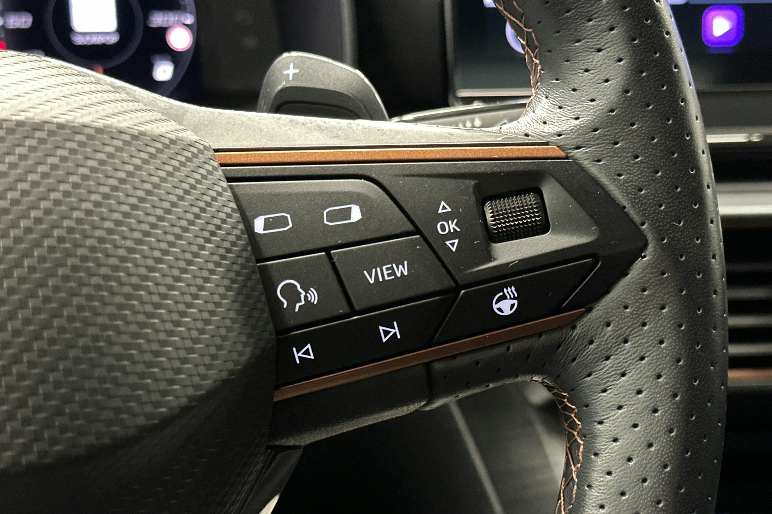 valkoinen CUPRA Formentor 2023 kuva 20.