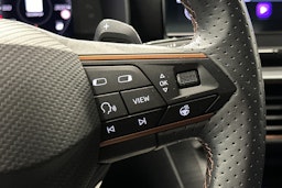 valkoinen CUPRA Formentor 2023 kuva 20.