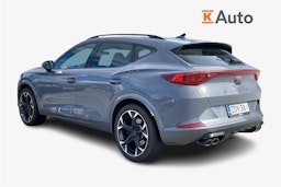 harmaa CUPRA Formentor 2023 kuva 2.
