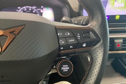 harmaa CUPRA Formentor 2023 kuva 15.