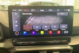 harmaa CUPRA Formentor 2023 kuva 17.