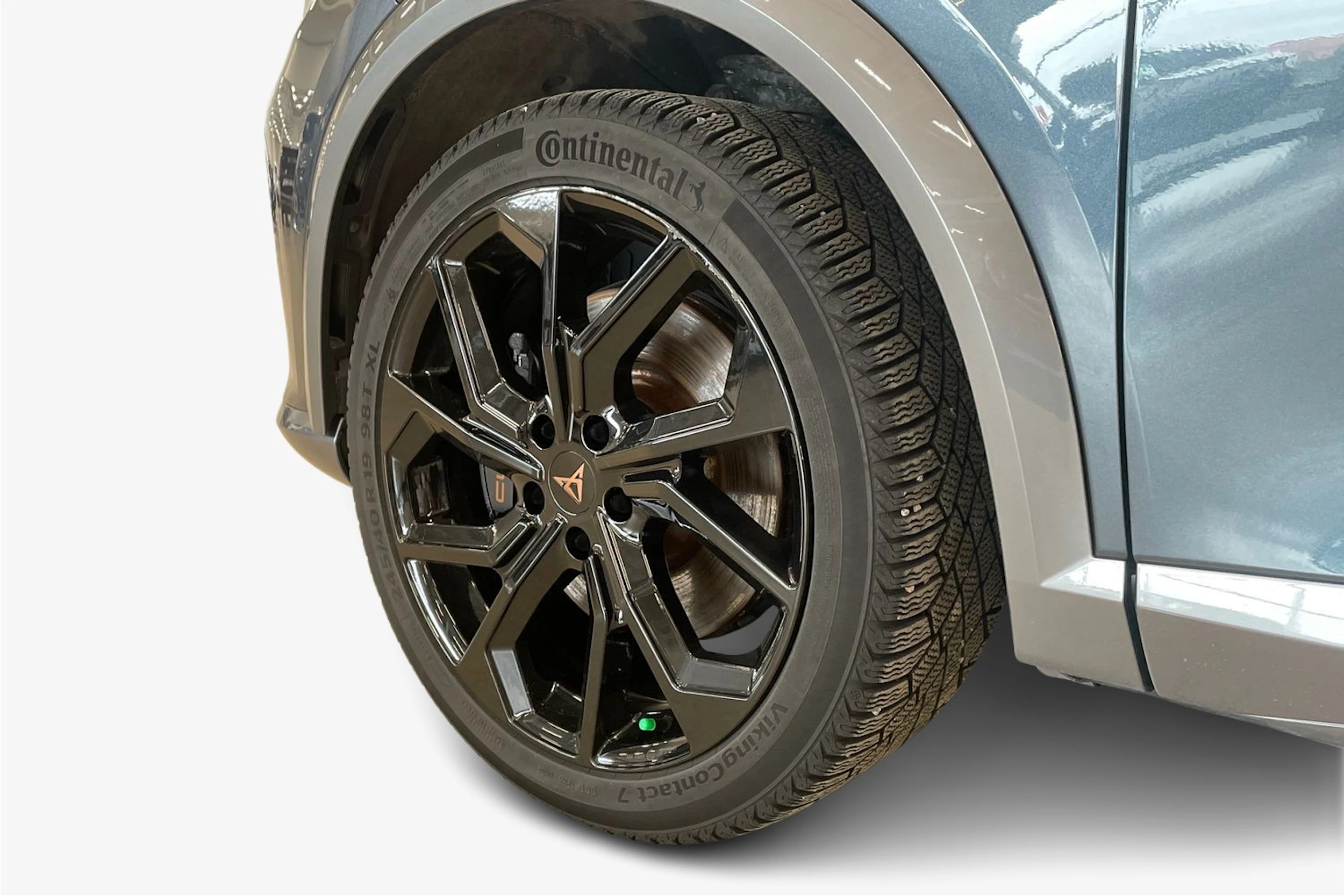 met. harmaa CUPRA Formentor 2023 kuva 9.