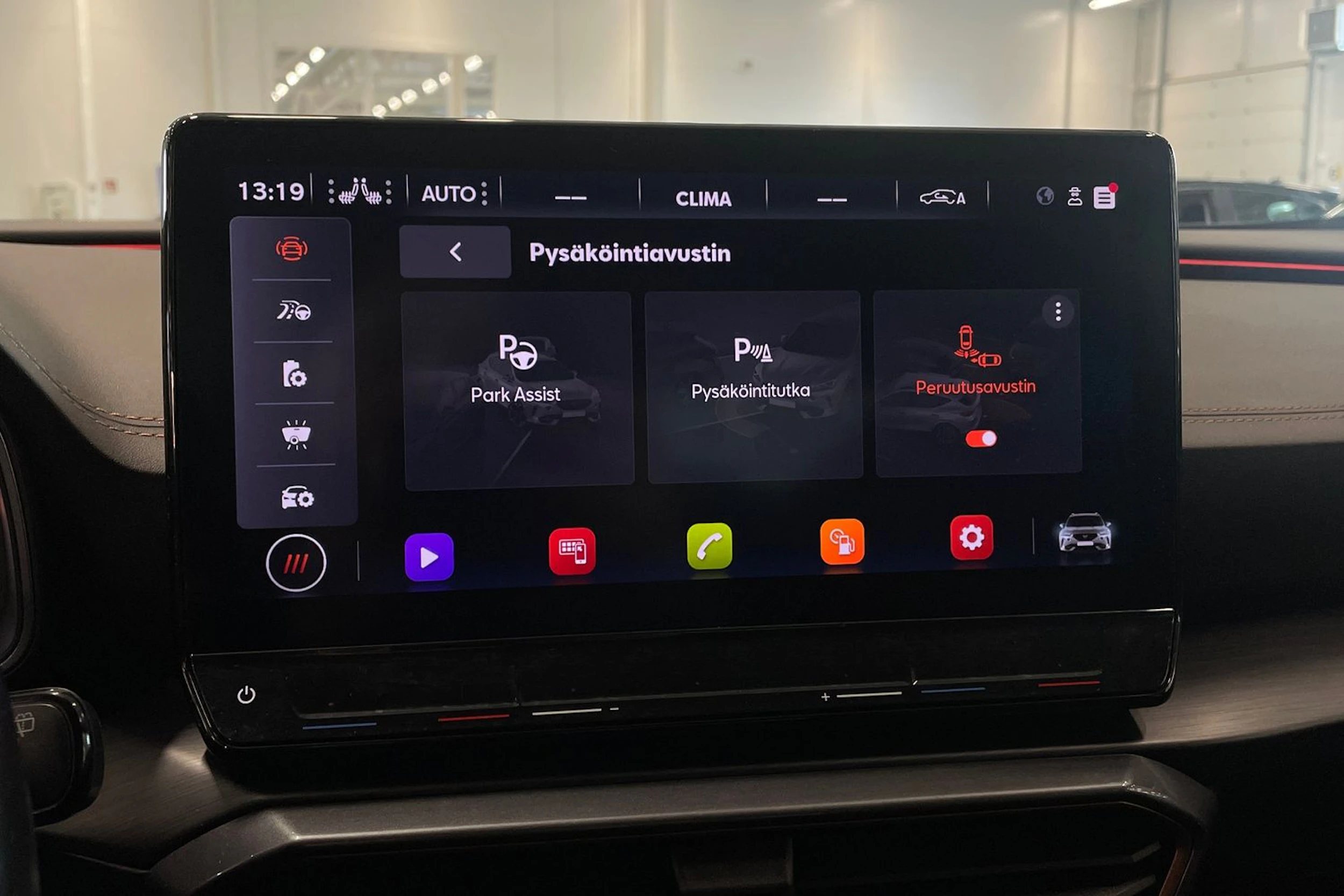 met. harmaa CUPRA Formentor 2023 kuva 21.