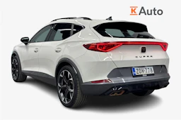 valkoinen CUPRA Formentor 2023 kuva 2.