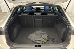 valkoinen CUPRA Formentor 2023 kuva 12.