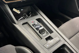 valkoinen CUPRA Formentor 2023 kuva 23.