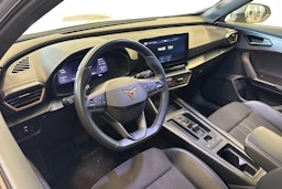 valkoinen CUPRA Formentor 2023 kuva 3.