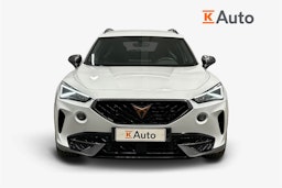 valkoinen CUPRA Formentor 2024 kuva 4.
