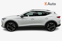 valkoinen CUPRA Formentor 2024 kuva 5.