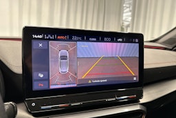 valkoinen CUPRA Formentor 2024 kuva 15.