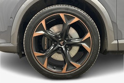 harmaa CUPRA Formentor 2024 kuva 11.