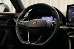 harmaa CUPRA Formentor 2024 kuva 18.