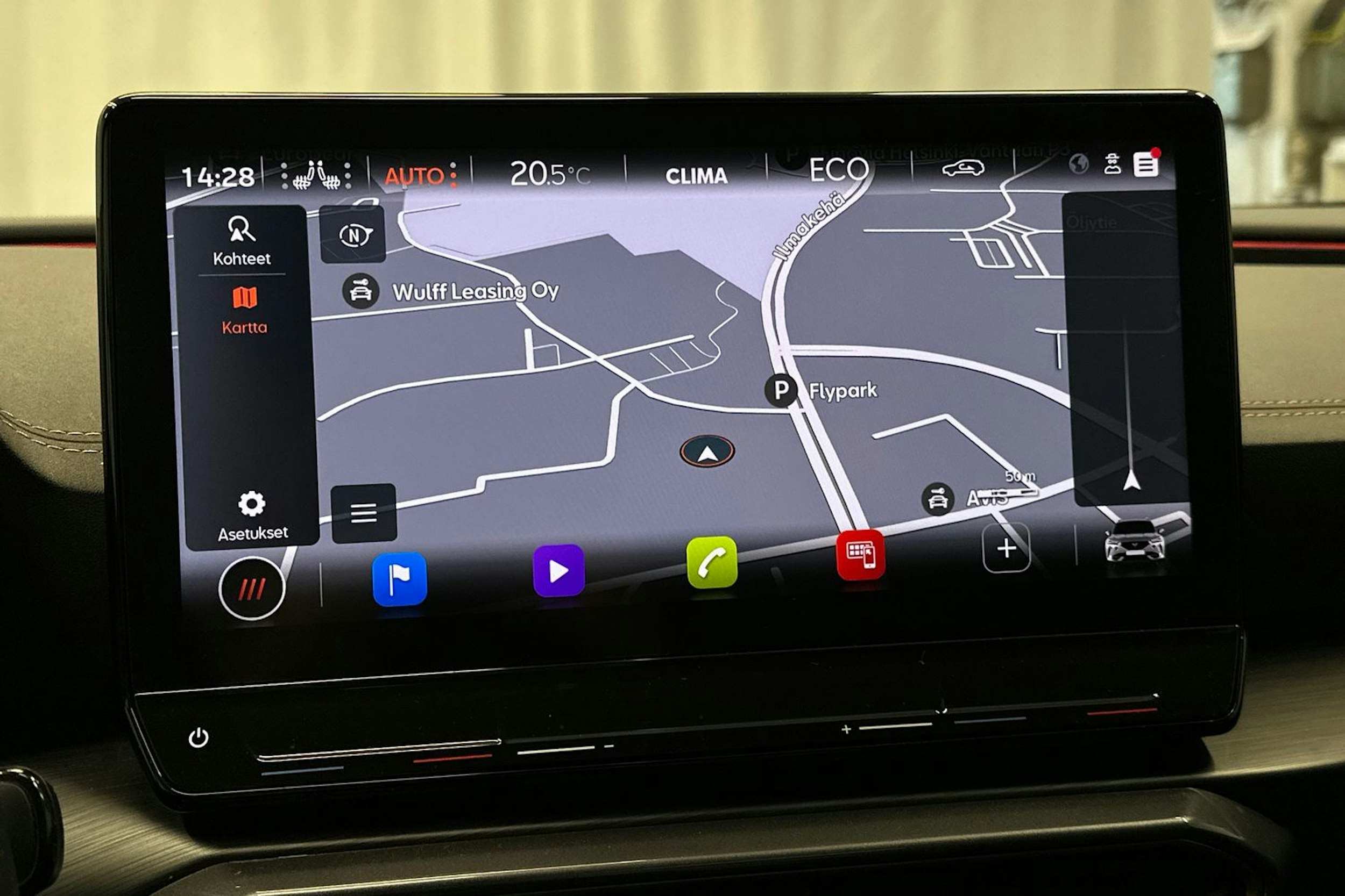 harmaa CUPRA Formentor 2024 kuva 24.