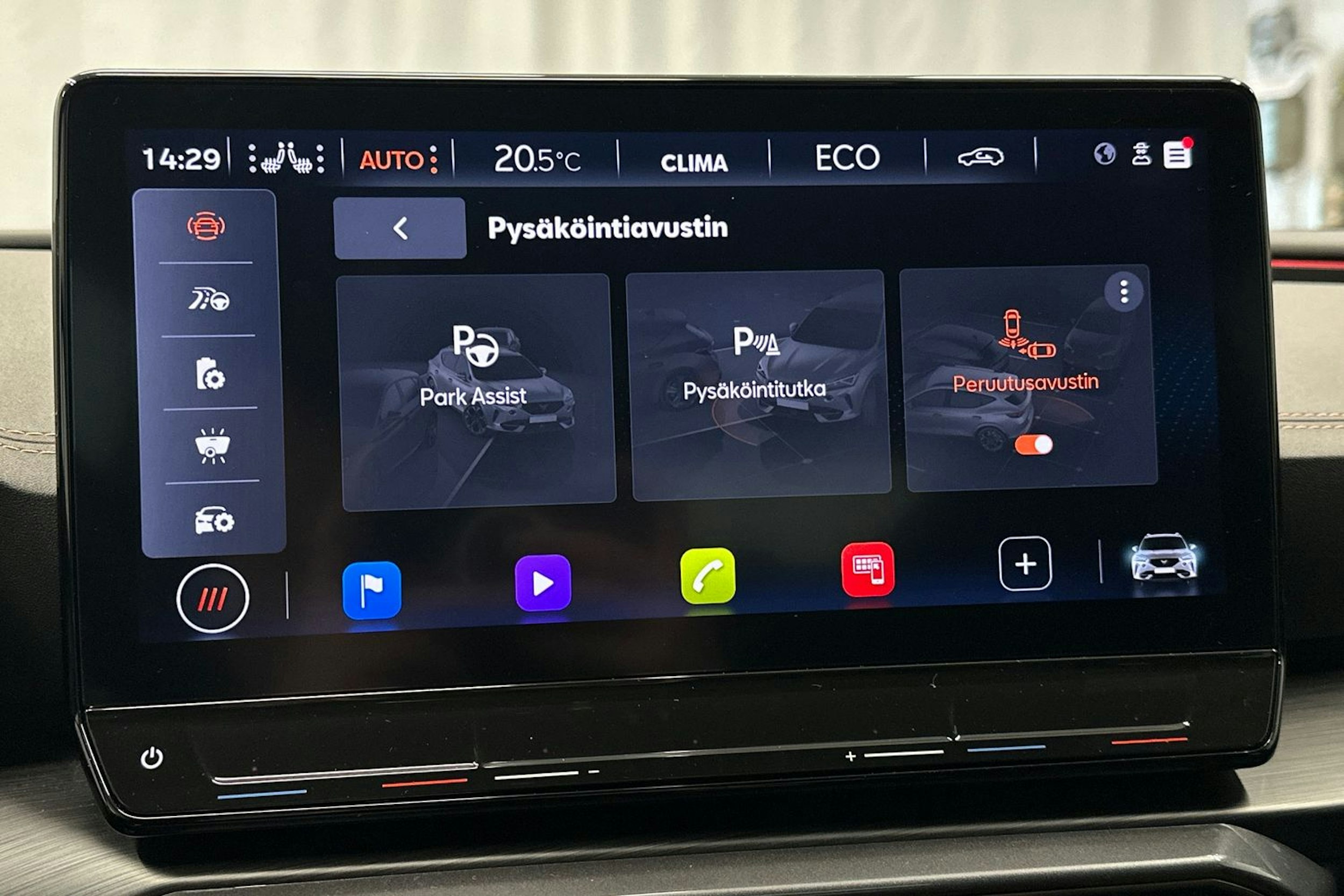 harmaa CUPRA Formentor 2024 kuva 26.