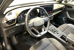 harmaa CUPRA Formentor 2024 kuva 3.