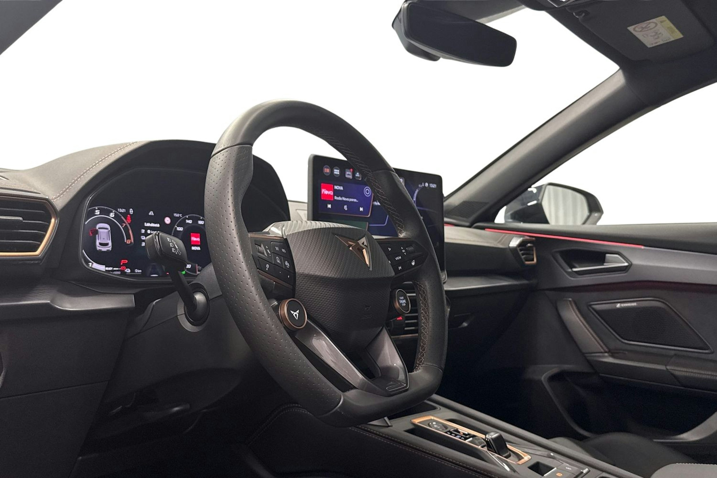 musta CUPRA Formentor 2025 kuva 7.