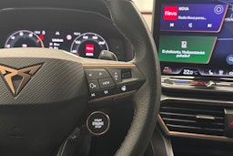 musta CUPRA Formentor 2025 kuva 11.