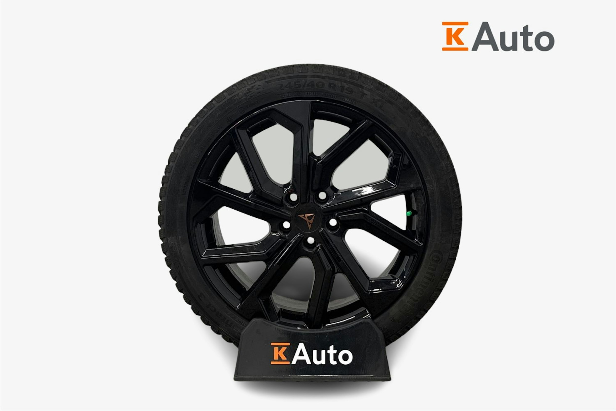 musta CUPRA Formentor 2025 kuva 39.