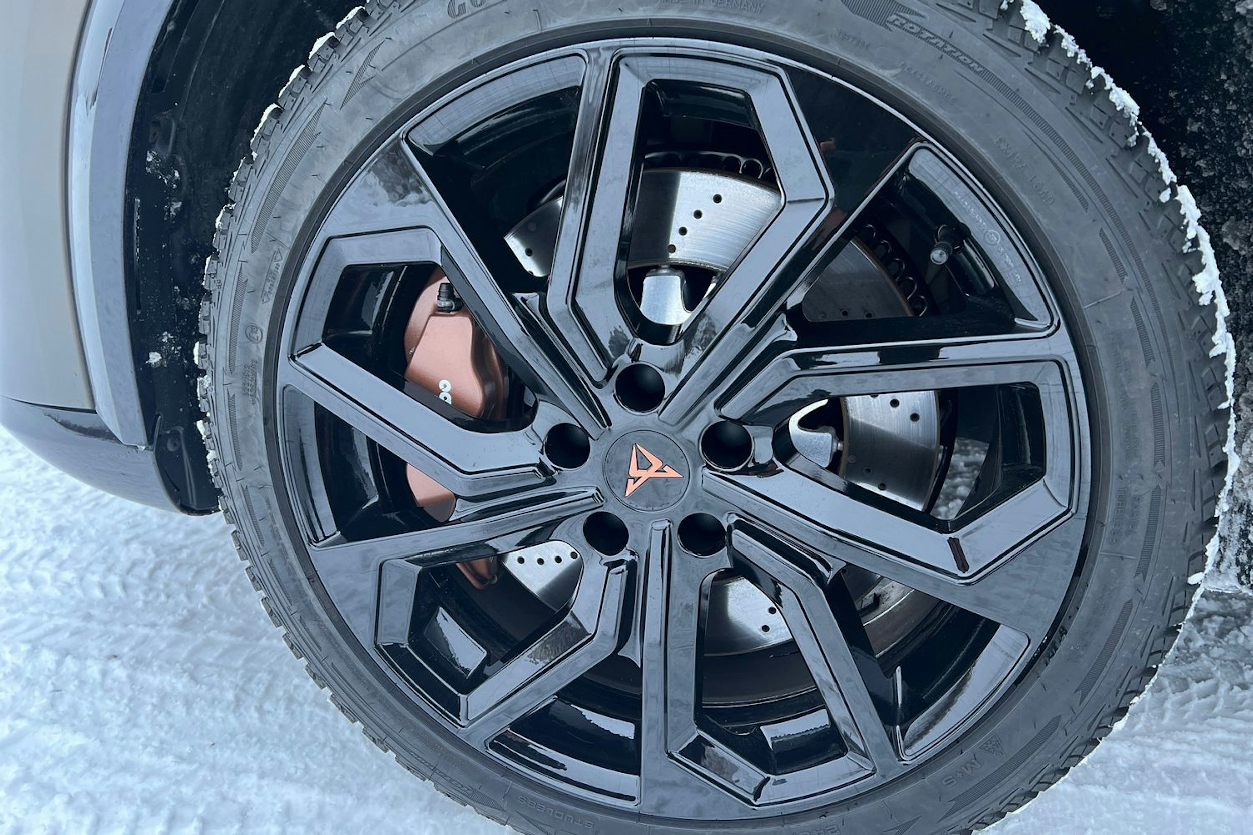 ruskea (beige) CUPRA Formentor 2024 kuva 10.