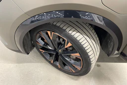 ruskea (beige) CUPRA Formentor 2025 kuva 10.