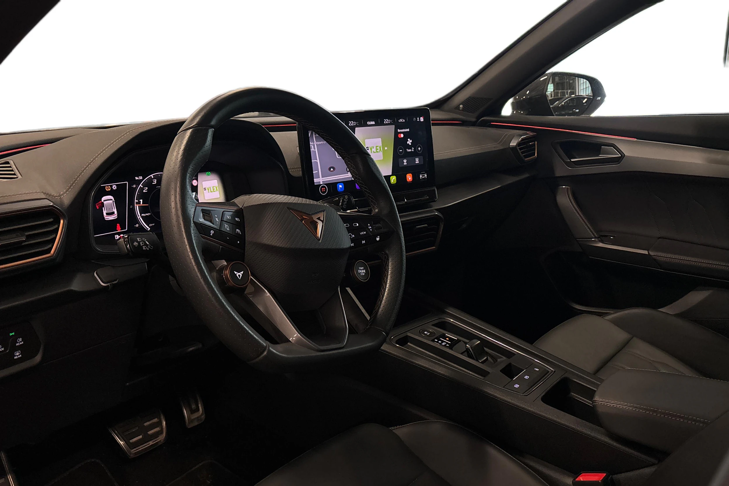 harmaa CUPRA Formentor 2023 kuva 3.