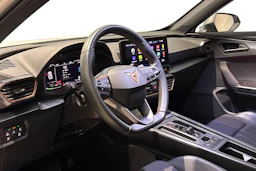valkoinen CUPRA Formentor 2024 kuva 6.