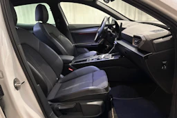 valkoinen CUPRA Formentor 2024 kuva 14.