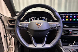valkoinen CUPRA Formentor 2024 kuva 16.