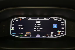 valkoinen CUPRA Formentor 2024 kuva 17.