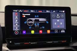 valkoinen CUPRA Formentor 2024 kuva 21.