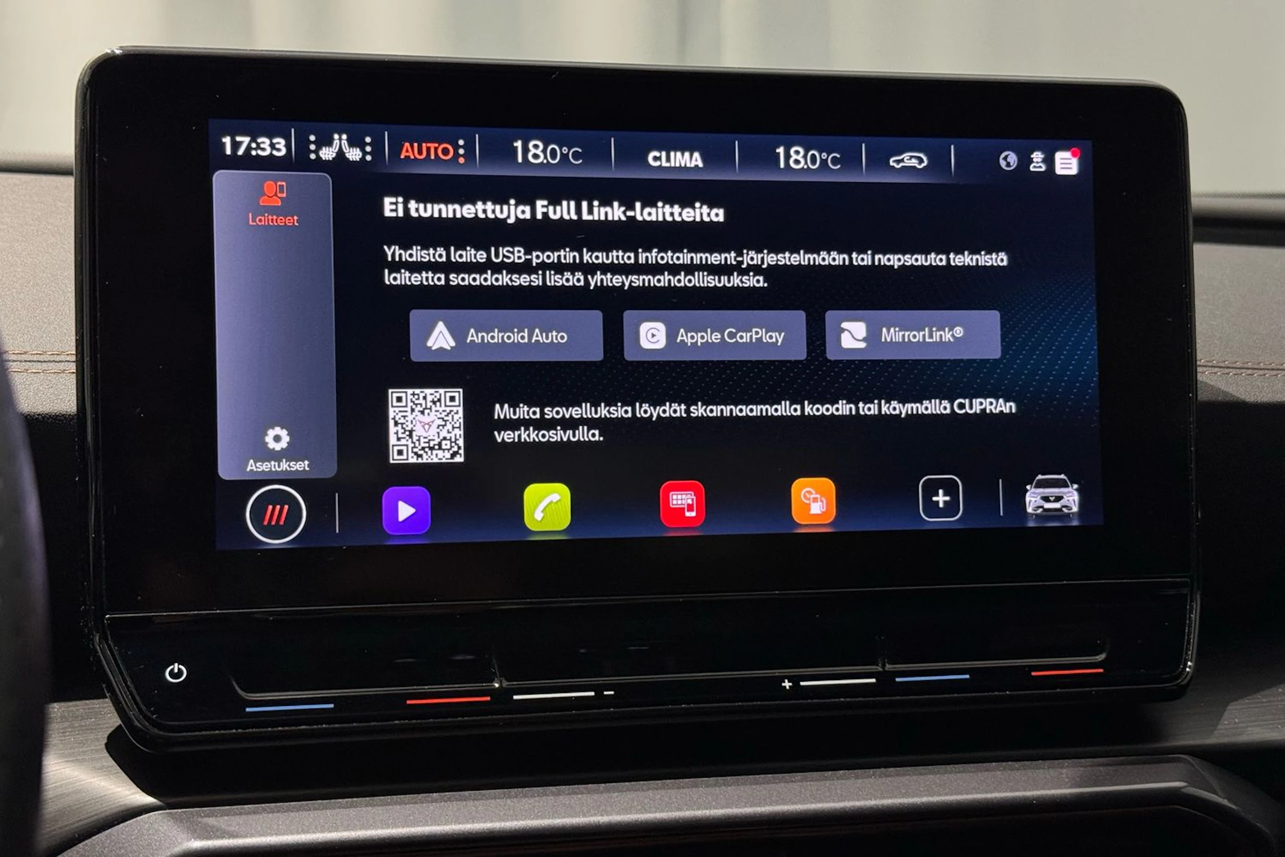valkoinen CUPRA Formentor 2024 kuva 22.