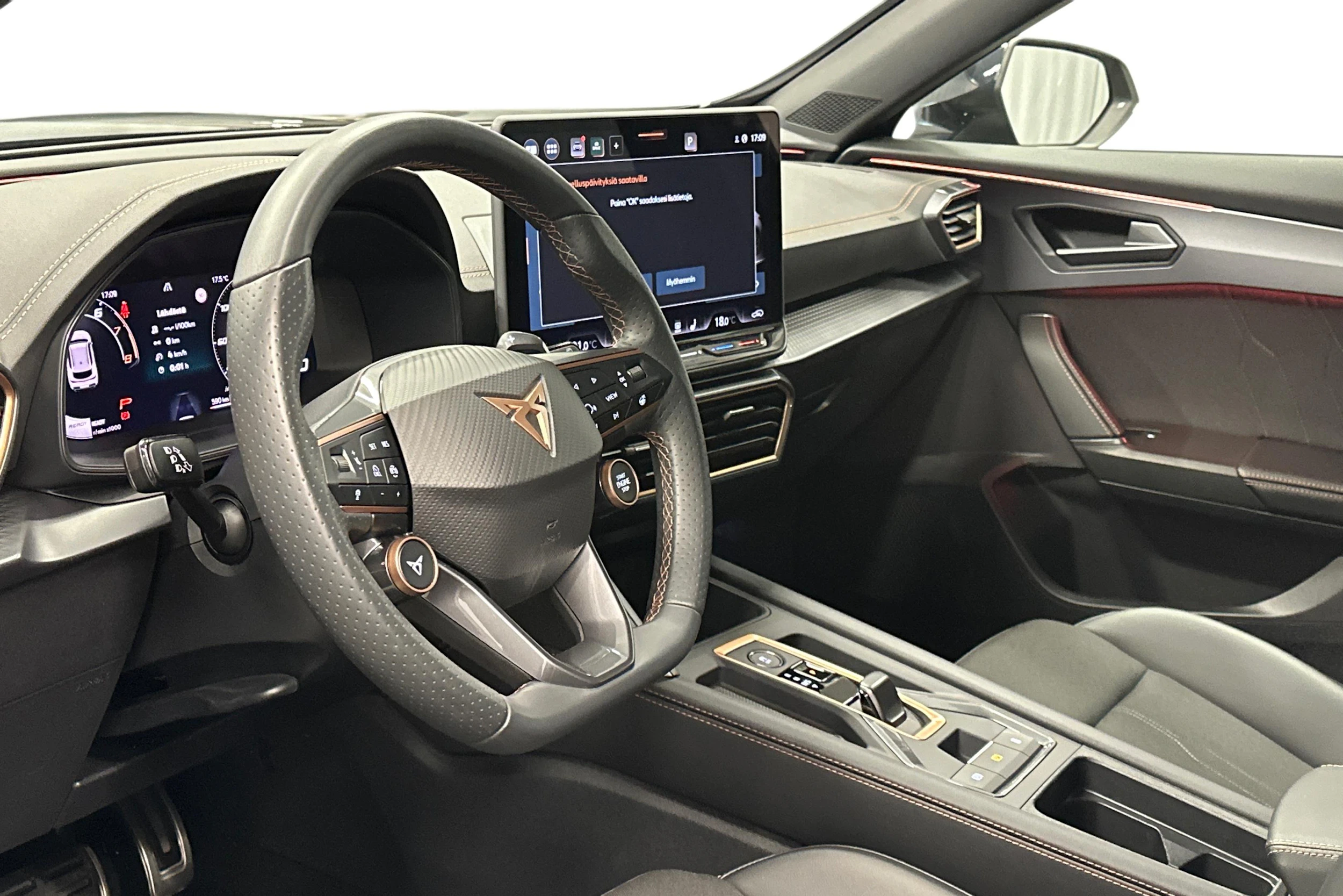musta CUPRA Formentor 2025 kuva 8.