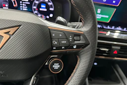 musta CUPRA Formentor 2025 kuva 16.