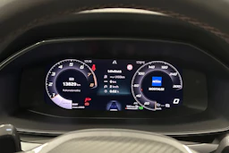 musta CUPRA Formentor 2025 kuva 17.
