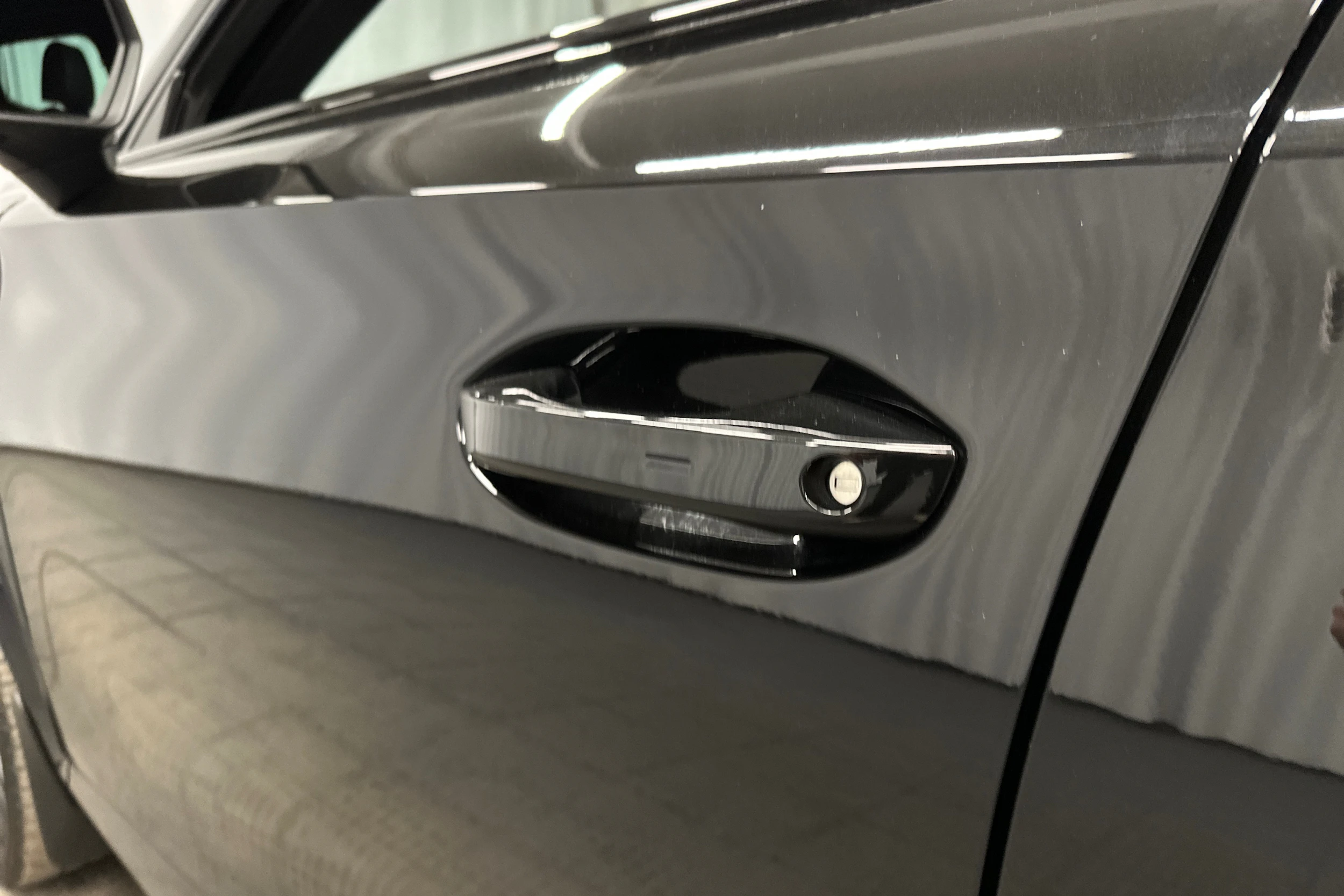 musta CUPRA Formentor 2025 kuva 32.